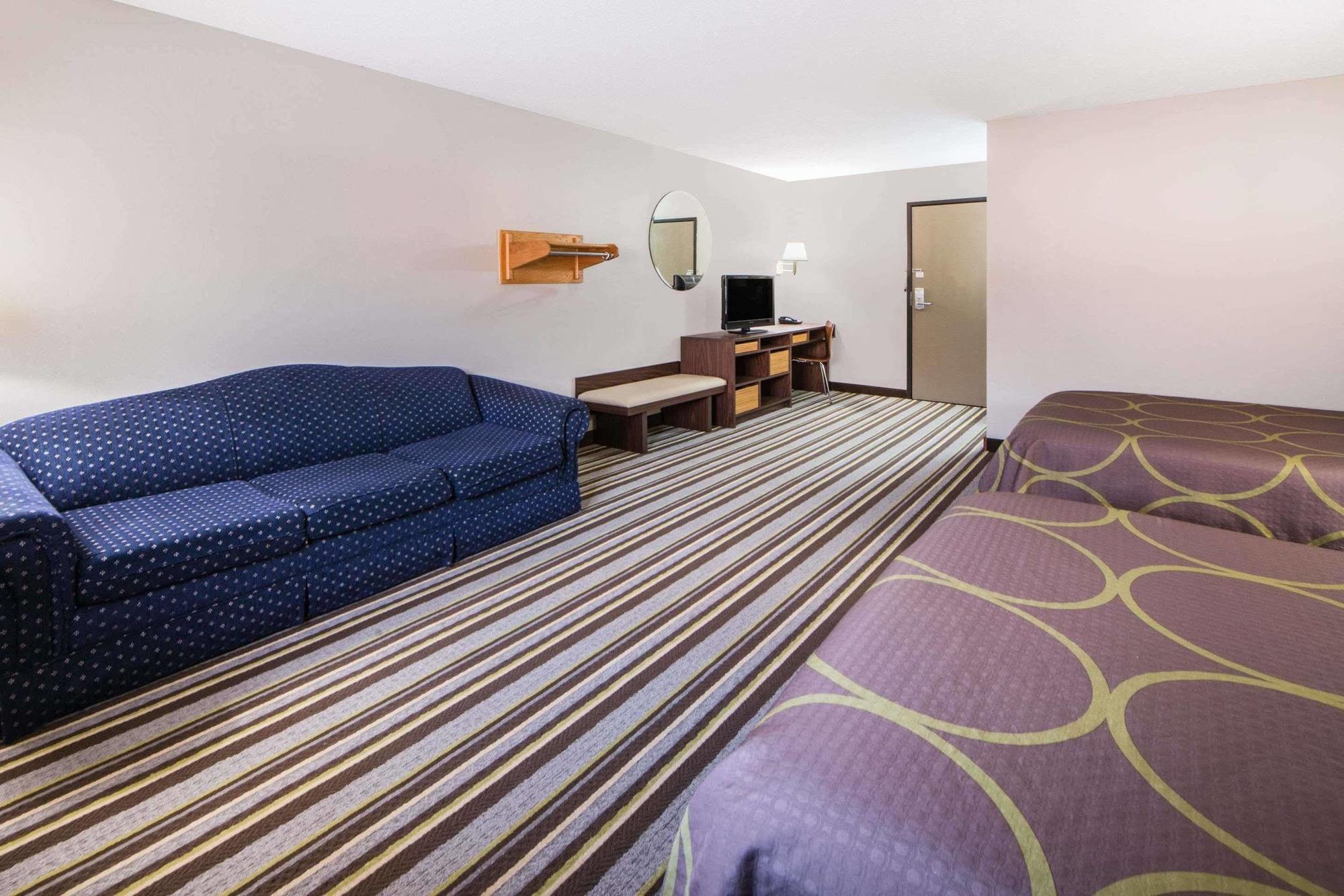 Hotel Super 8 By Wyndham Nevada Extérieur photo